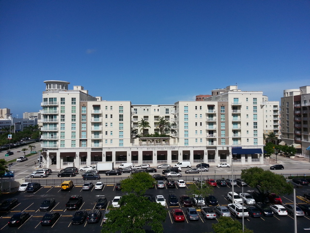 Dowtown Dadeland Apartments East View
